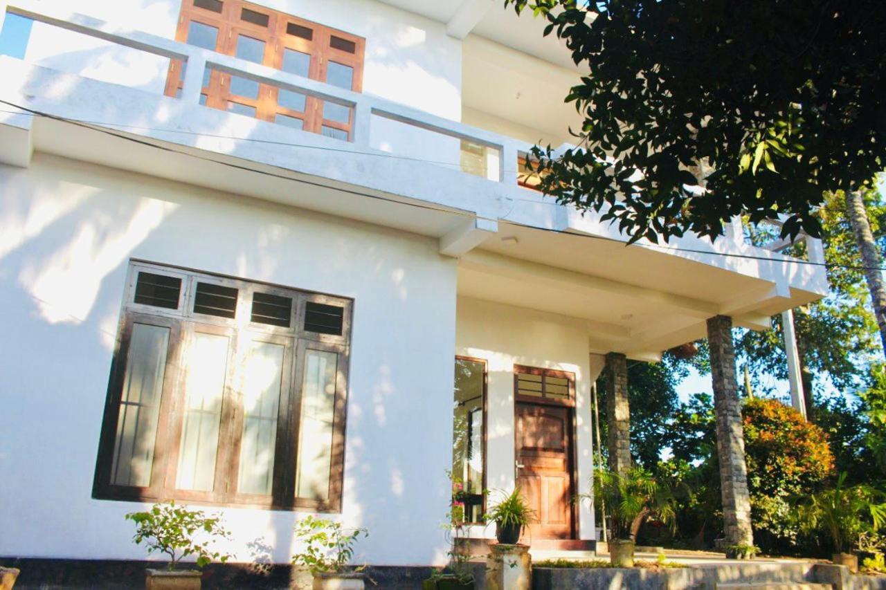 Plantation Inn Велігама Екстер'єр фото