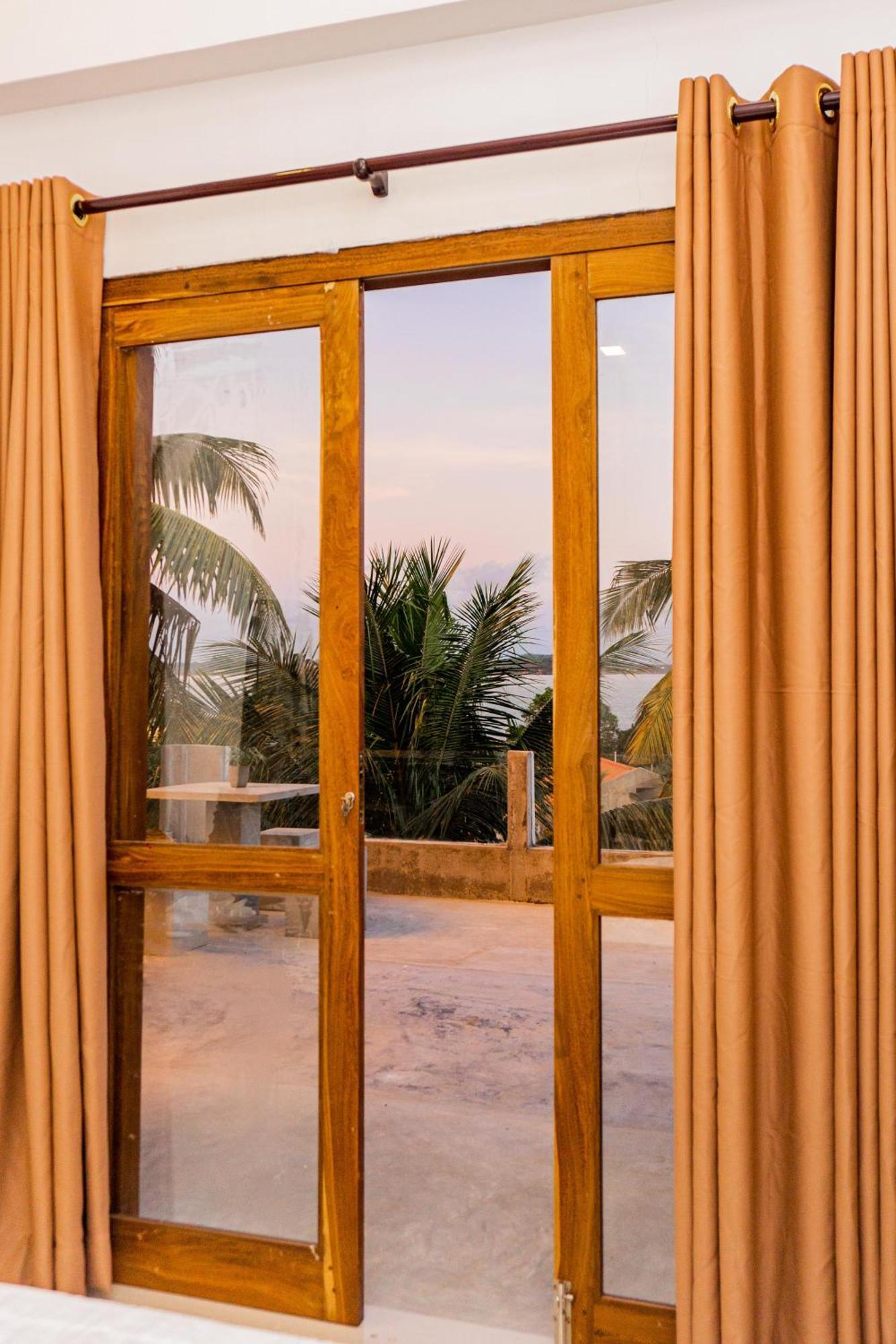 Plantation Inn Велігама Екстер'єр фото